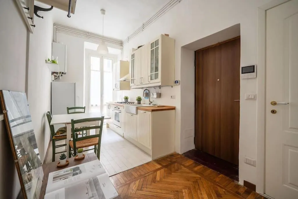 Nice Apartment In Milan Porta Venezia Duomo イタリア